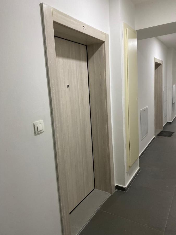 Sunshine Apartment Skopje Exterior photo